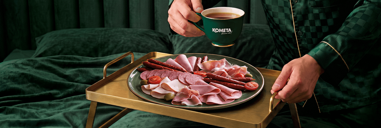KOMETA reggeli